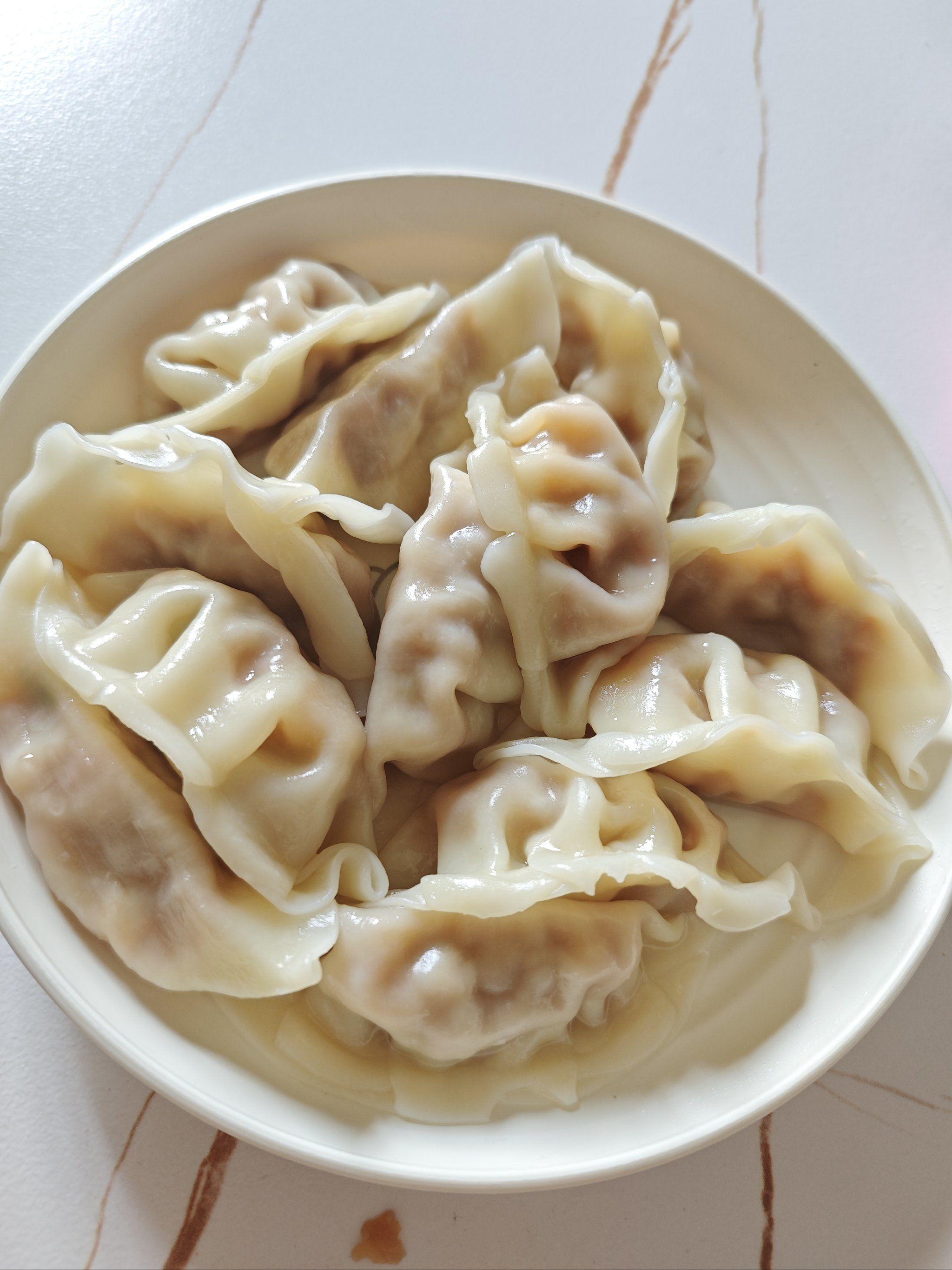 為什么煮餃子總破皮露餡？深圳蔬菜配送公司教您解決！